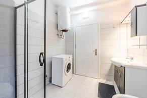 Elegant Apartment Comfort in Shkod r s Heart