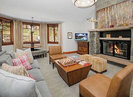 Hummingbird by Elevation Accommodations