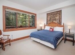 Hummingbird by Elevation Accommodations