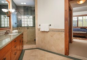 Hummingbird by Elevation Accommodations