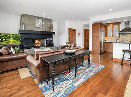 Hummingbird by Elevation Accommodations