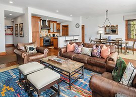 Hummingbird by Elevation Accommodations