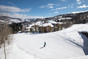 Hummingbird by Elevation Accommodations