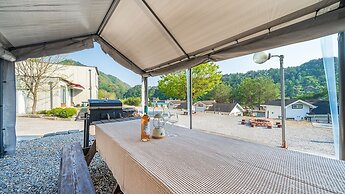 Yeongwol Nature & Pet Retreat