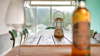 Yeongwol Nature & Pet Retreat