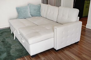 Stunning 2BR Ocean Mountain Sunset View