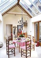 Fosse Farmhouse B&B and Holiday Cottages