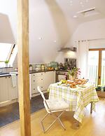 Fosse Farmhouse B&B and Holiday Cottages