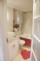 Fosse Farmhouse B&B and Holiday Cottages