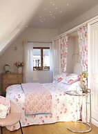 Fosse Farmhouse B&B and Holiday Cottages