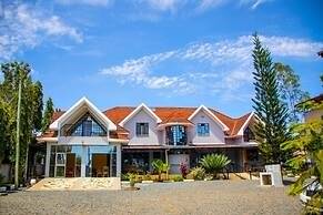 Mojoh Inn Hotel