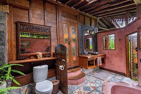 Lumina Wellness Retreat