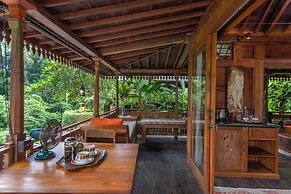 Lumina Wellness Retreat