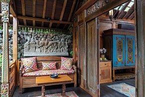 Lumina Wellness Retreat