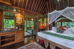 Lumina Wellness Retreat