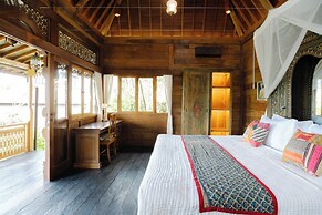 Lumina Wellness Retreat