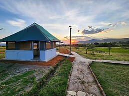 ENDEEM MARA RESORT