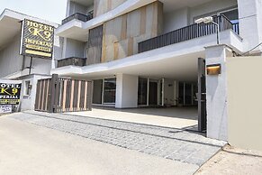 Fabhotel K9 Imperial