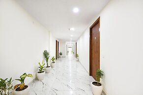 Fabhotel Evergreen