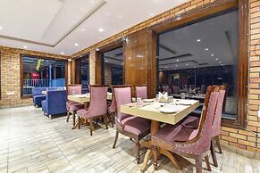 Fabhotel Green Acres