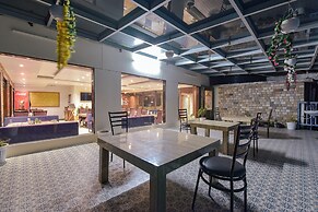 Fabhotel Green Acres