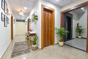 Fabhotel Grand Bala