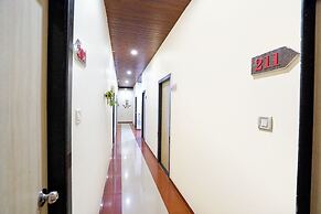 Fabhotel Kailash Park