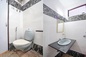 Fabhotel Richa Palace