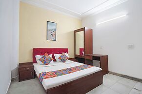 Fabhotel Richa Palace