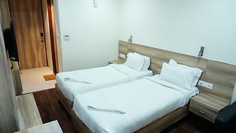 HOTEL RN GRAND