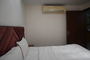 Luxurious 1bhk Apartment in Gurgaon With Shared Pool and BBQ Area