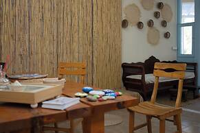 CAL DAY ROOMS SANTORINI