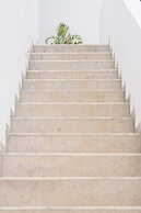 CAL DAY ROOMS SANTORINI