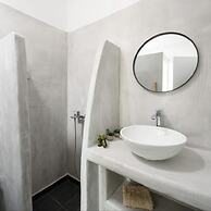 CAL DAY ROOMS SANTORINI