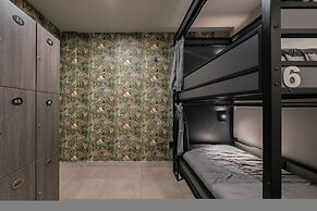 Low bed Shared Room Men