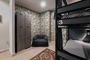 Shared Room Men Low bed