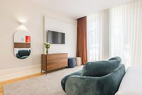 Albertina Carlos Alberto By Aspasios