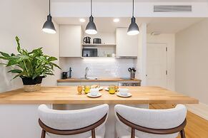 Albertina Carlos Alberto By Aspasios