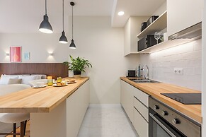 Albertina Carlos Alberto By Aspasios