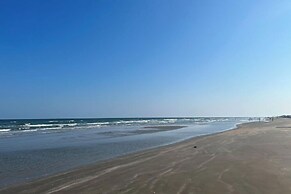 AZURE beach villa at Galveston