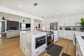 AZURE beach villa at Galveston