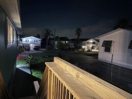 AZURE beach villa at Galveston