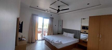 Rajapuri Caves Hills Resort