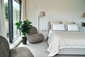 Bakery House by Nestor