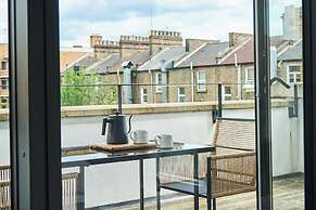 Bakery House by Nestor