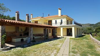 Villa Politimi at Aegina