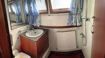 Canal Cove Retreat in Stone