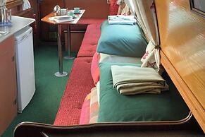 Canal Cove Retreat in Stone