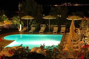 Villa Elite Resort