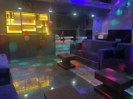 Spa Lavender Luxury Hotel and Suites